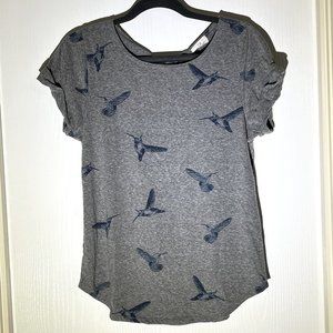 Anthropologie t.la hummingbird top with twist cutout back Medium